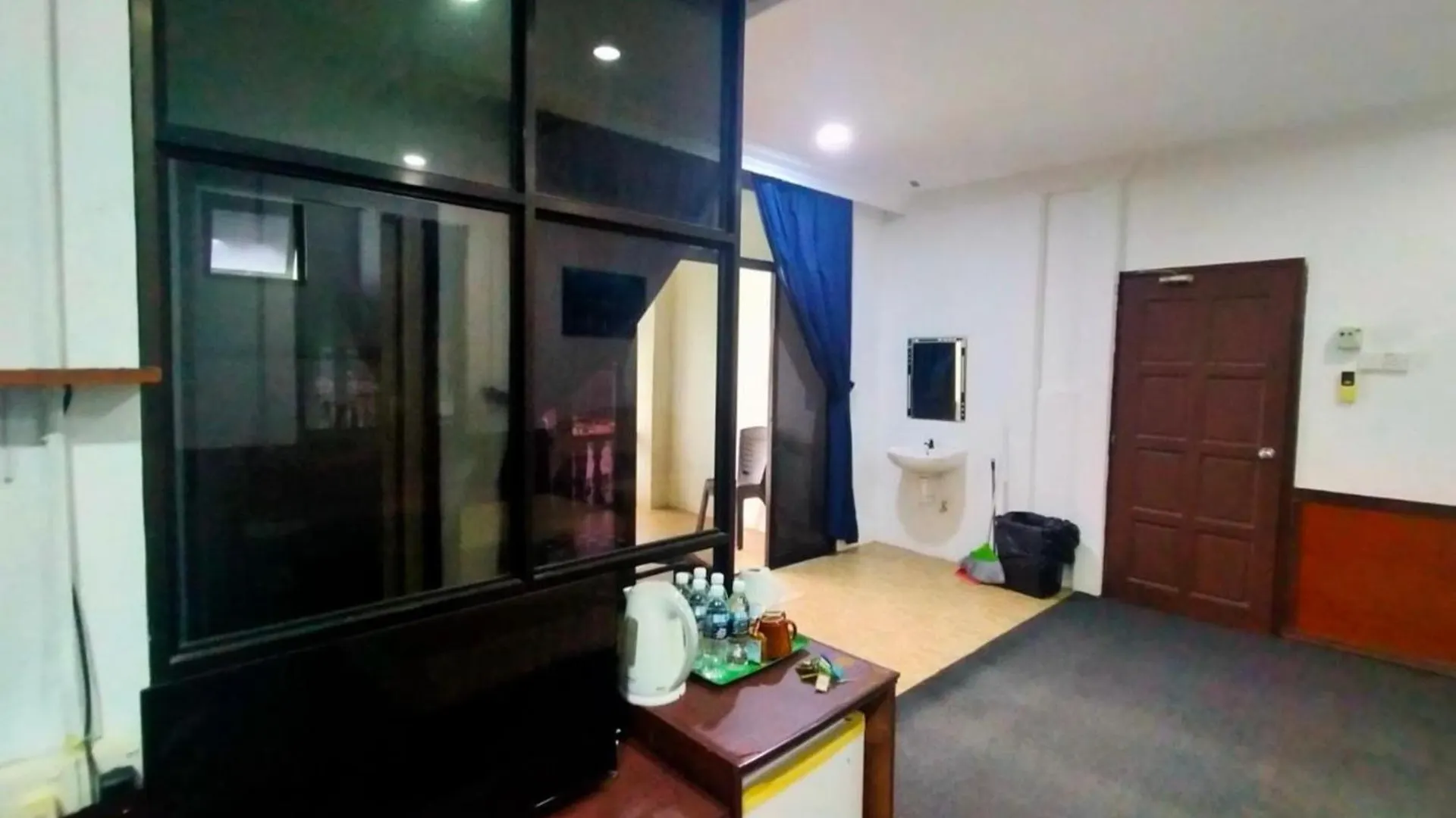 فندق Capital O 91118 Chalet Seri Idaman بيان ليباس