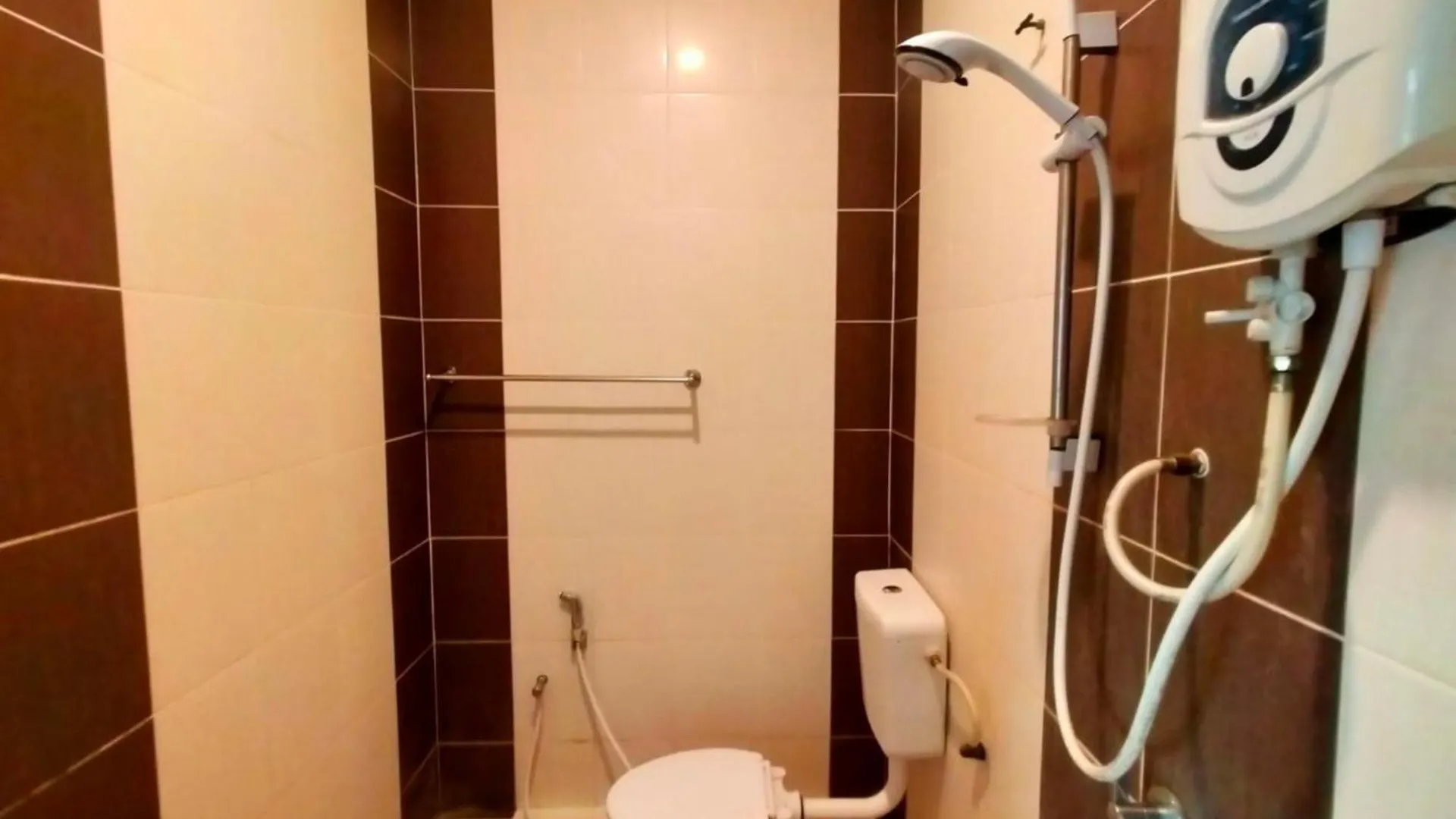 فندق Capital O 91118 Chalet Seri Idaman بيان ليباس